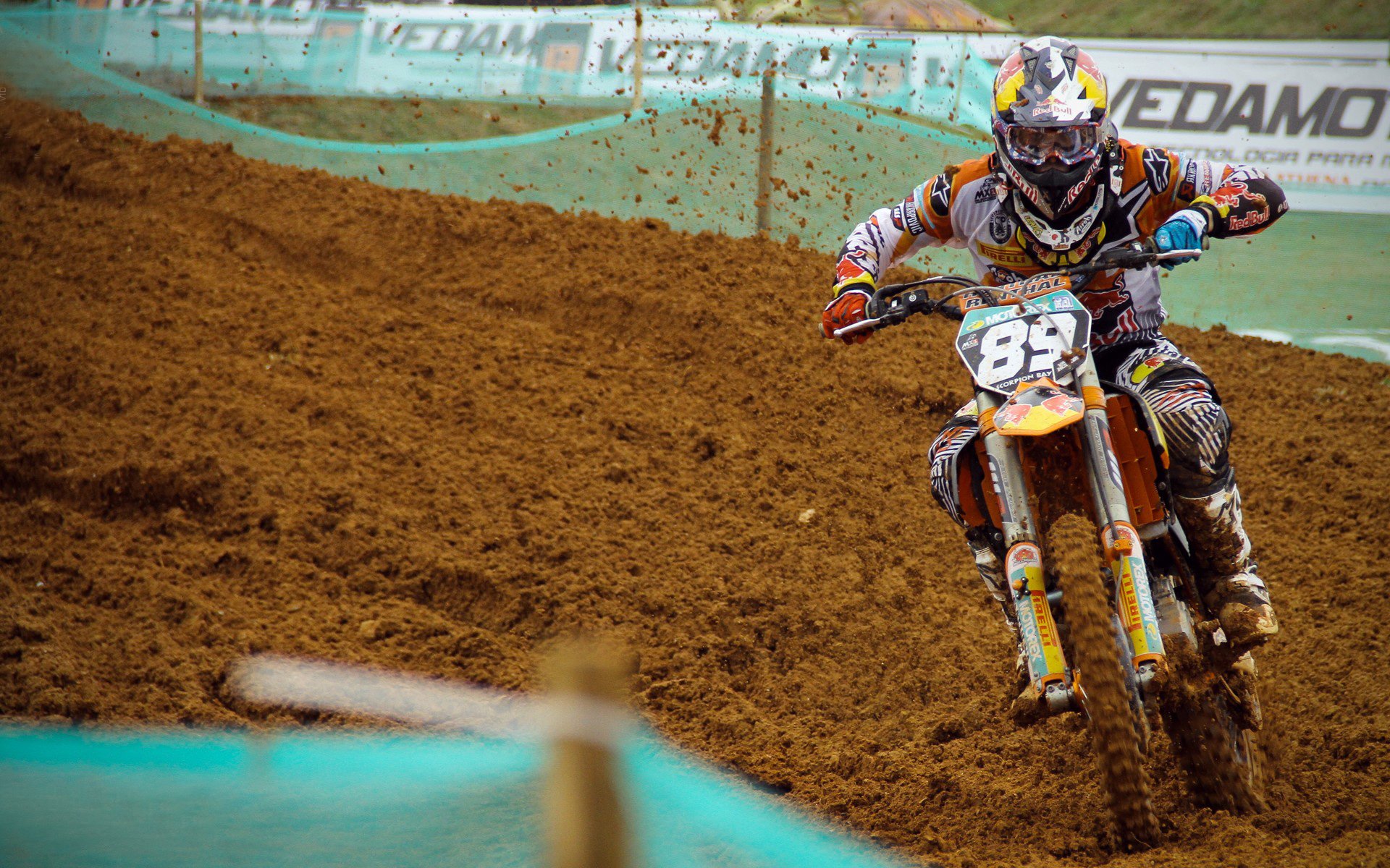 从法国队翻盘丹麦队到桃田贤斗扛起全队，体育精神的唯一性之光