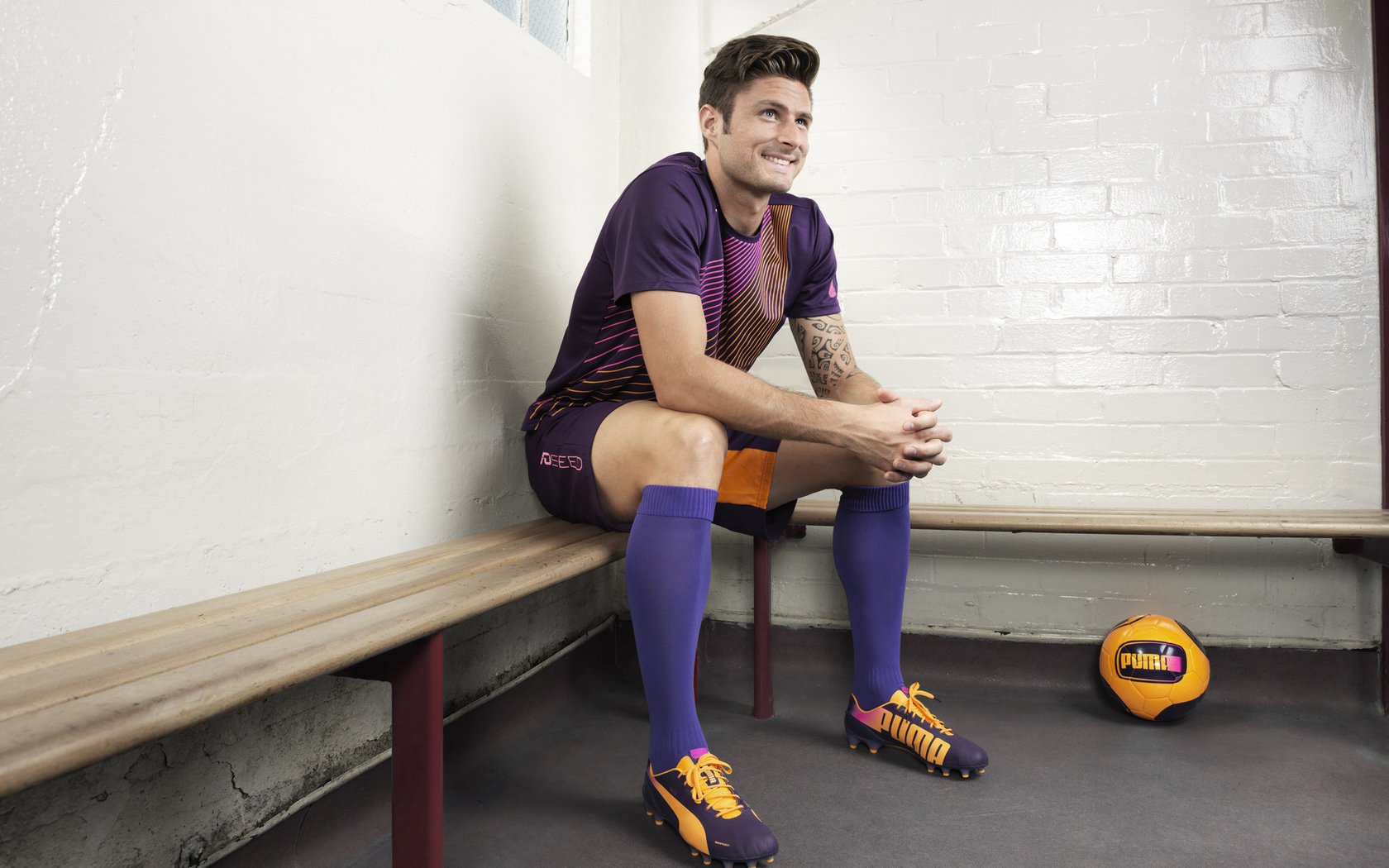 萨拉赫独木成林，摩洛哥逆转乌拉圭书写非洲足球新章